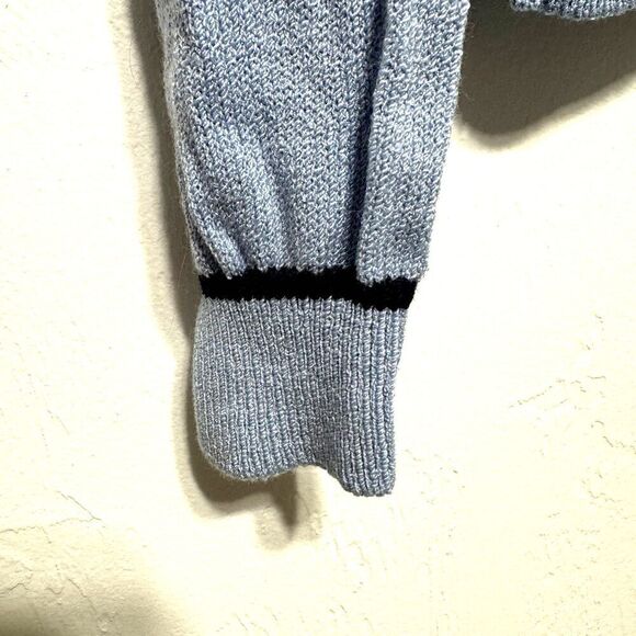 St. John Sport Sweater Wool Blend Light Blue V-Neck Tight Knit Womens sz Large - Picture 8 of 12
